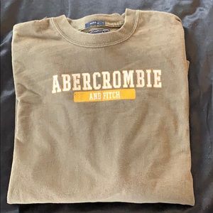 Abercrombie long sleeve mens tee. Olive green.